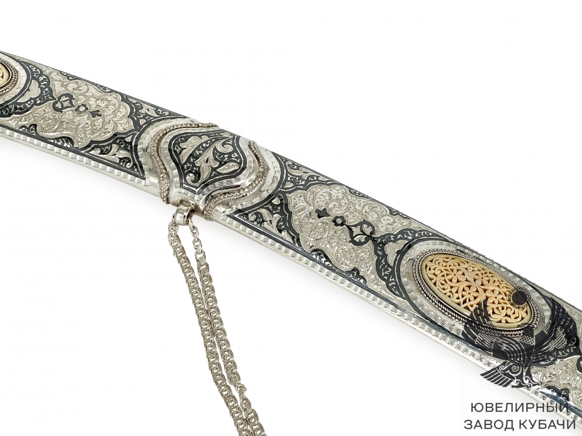 Сабля из серебра «Кавказская роза» с чеканкой и слоновой костью